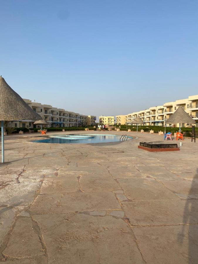 شاليه قرية ريفيرا 1 Ras Sedr Exteriér fotografie