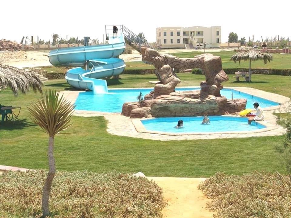 شاليه قرية ريفيرا 1 Ras Sedr Exteriér fotografie